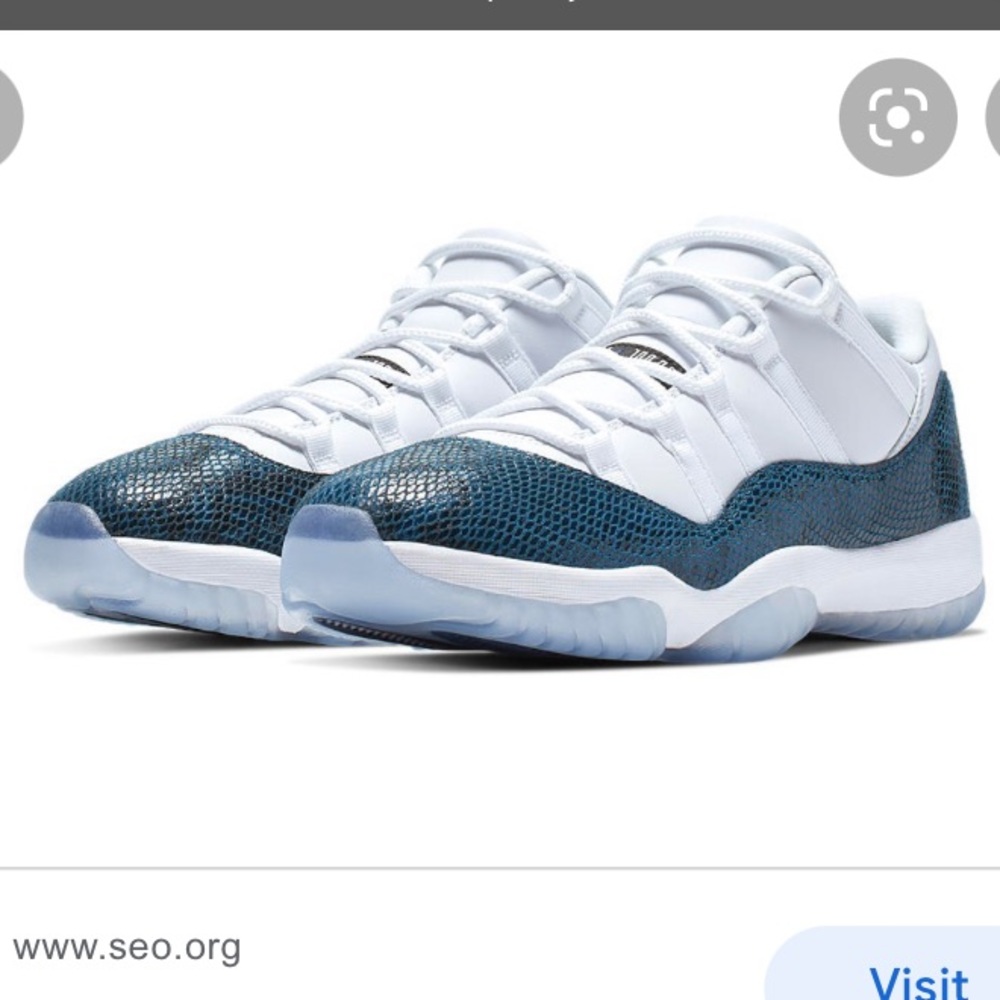 Snakeskin Jordan 11 - youth 6y